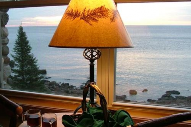 Cove Point Lodge