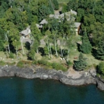 Thomsonite Beach Inn