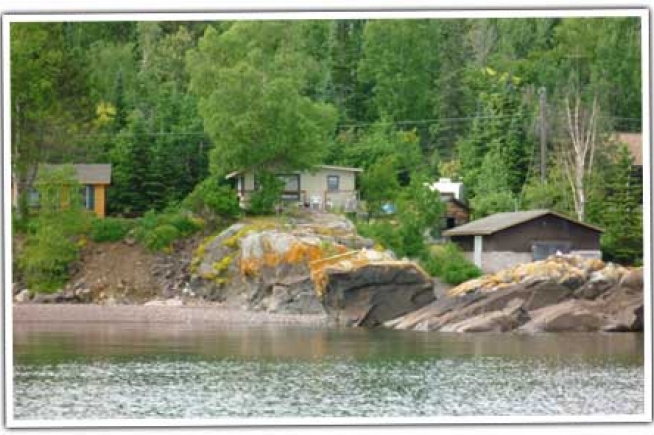 Larsen’s Lakeview Cabins