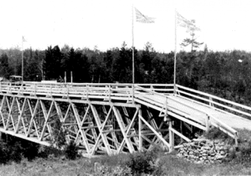 Old Border Road (Old Hwy 61)