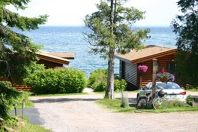 Dodge Log Lodges Great Lakes Drive