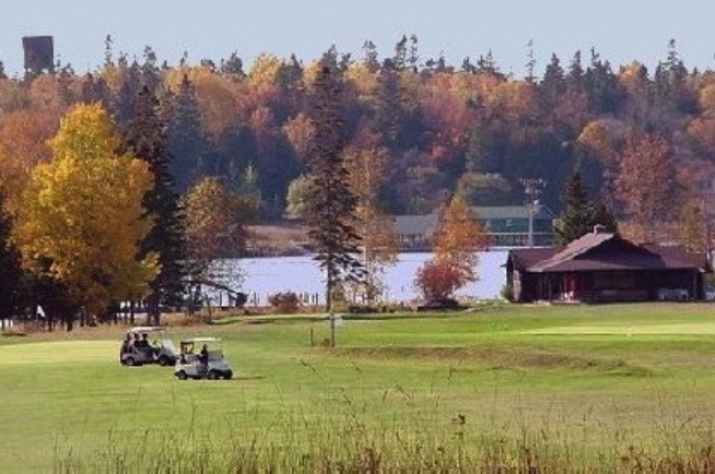 Les Cheneaux Golf Club