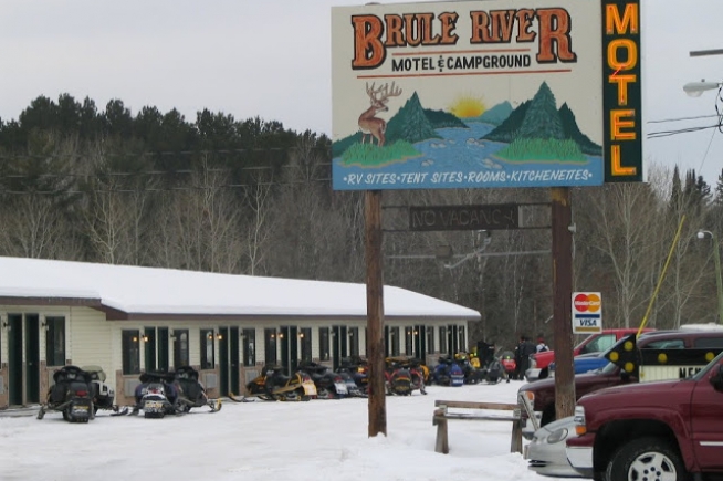 Brule River Motel and Campground